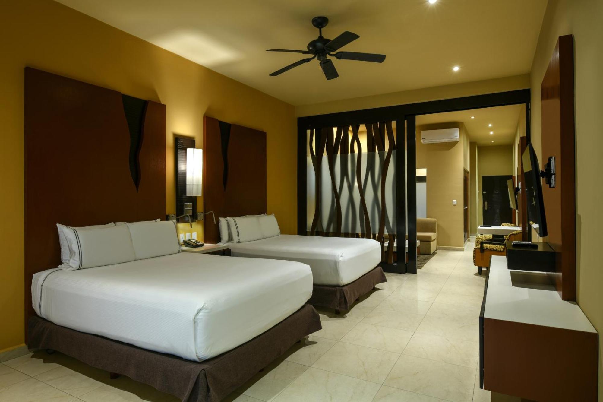 Generations Riviera Maya Family Resort Catamaran, Water Park & More Inclusive Puerto Morelos Exteriér fotografie