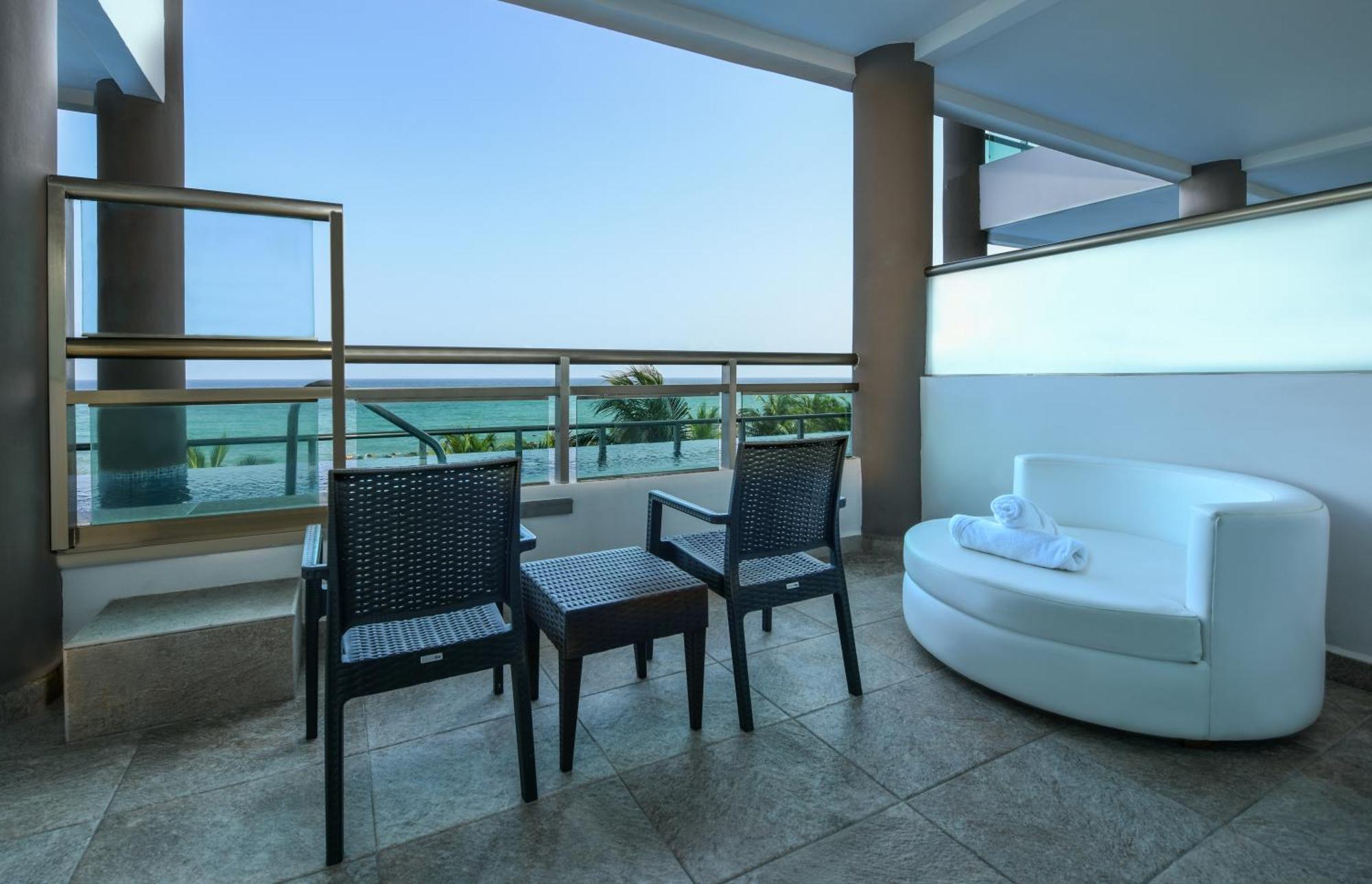 Generations Riviera Maya Family Resort Catamaran, Water Park & More Inclusive Puerto Morelos Exteriér fotografie